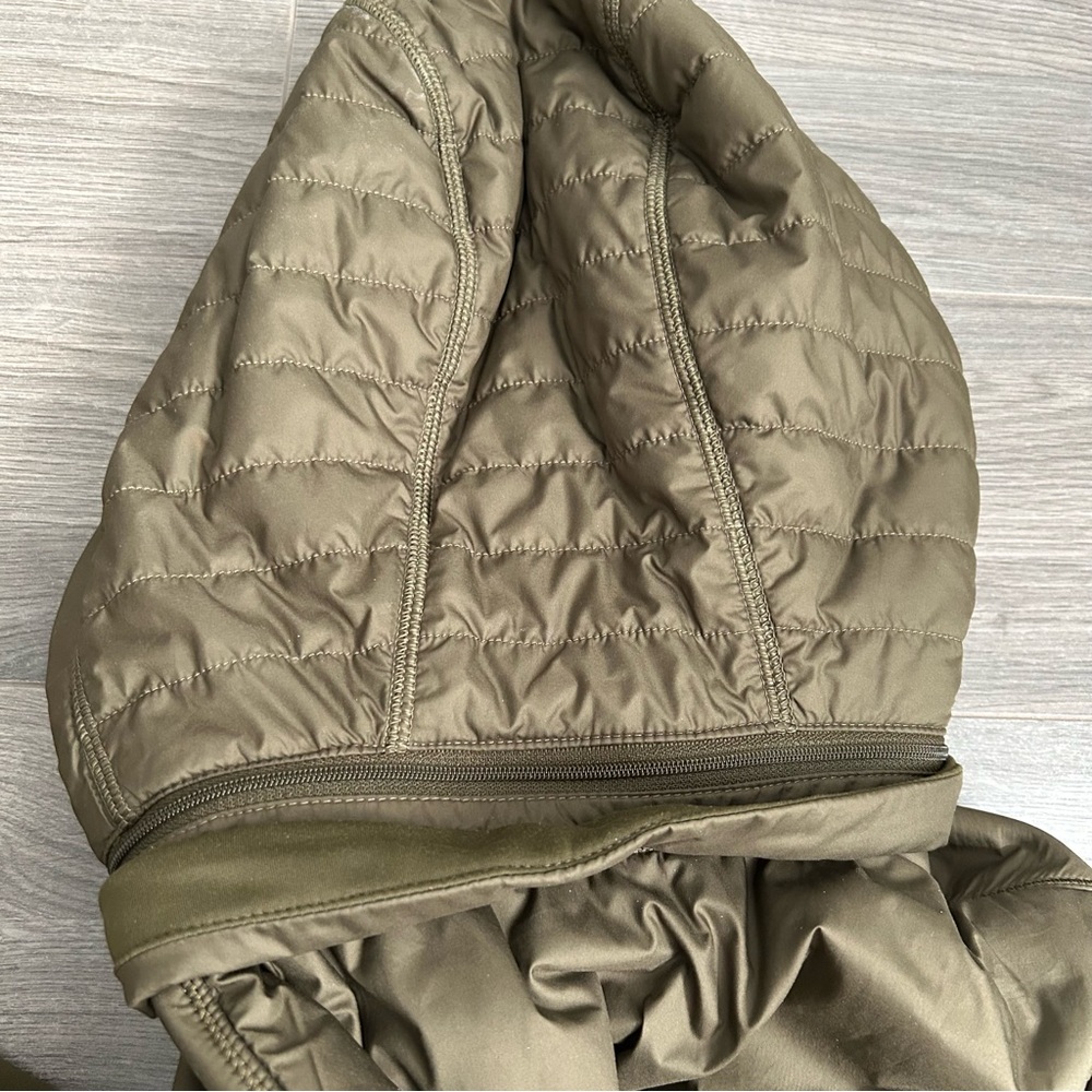 Lululemon Athletica Green Quilted Utility Jacket - Picture 11 of 11